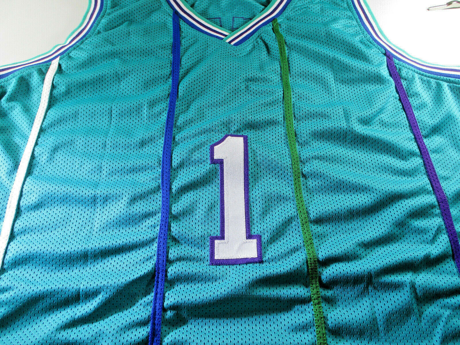Muggsy Bogues / Autographed Charlotte Hornets Custom Basketball Jersey / Beckett