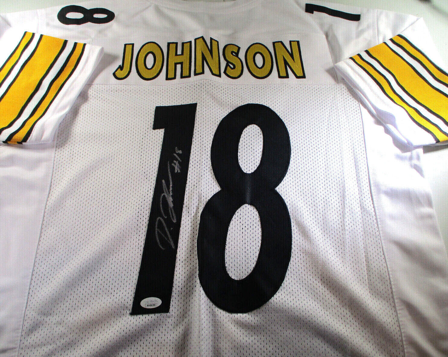 Diontae Johnson / Autographed Pittsburgh Steelers Custom Football Jersey / COA