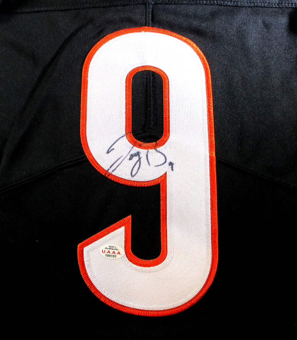 Joe Burrow / Autographed Cincinnati Bengals Pro Style Football Jersey / C.O.A.