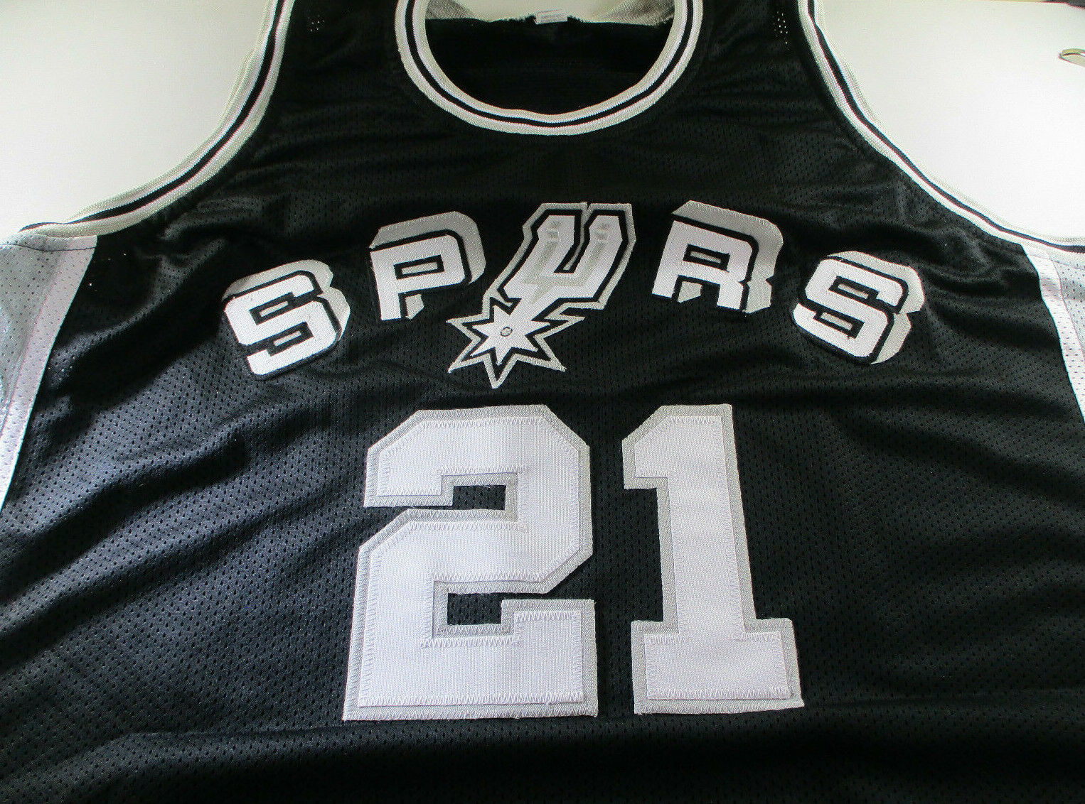 Tim Duncan / Autographed San Antonio Spurs Black Custom Basketball Jersey / COA