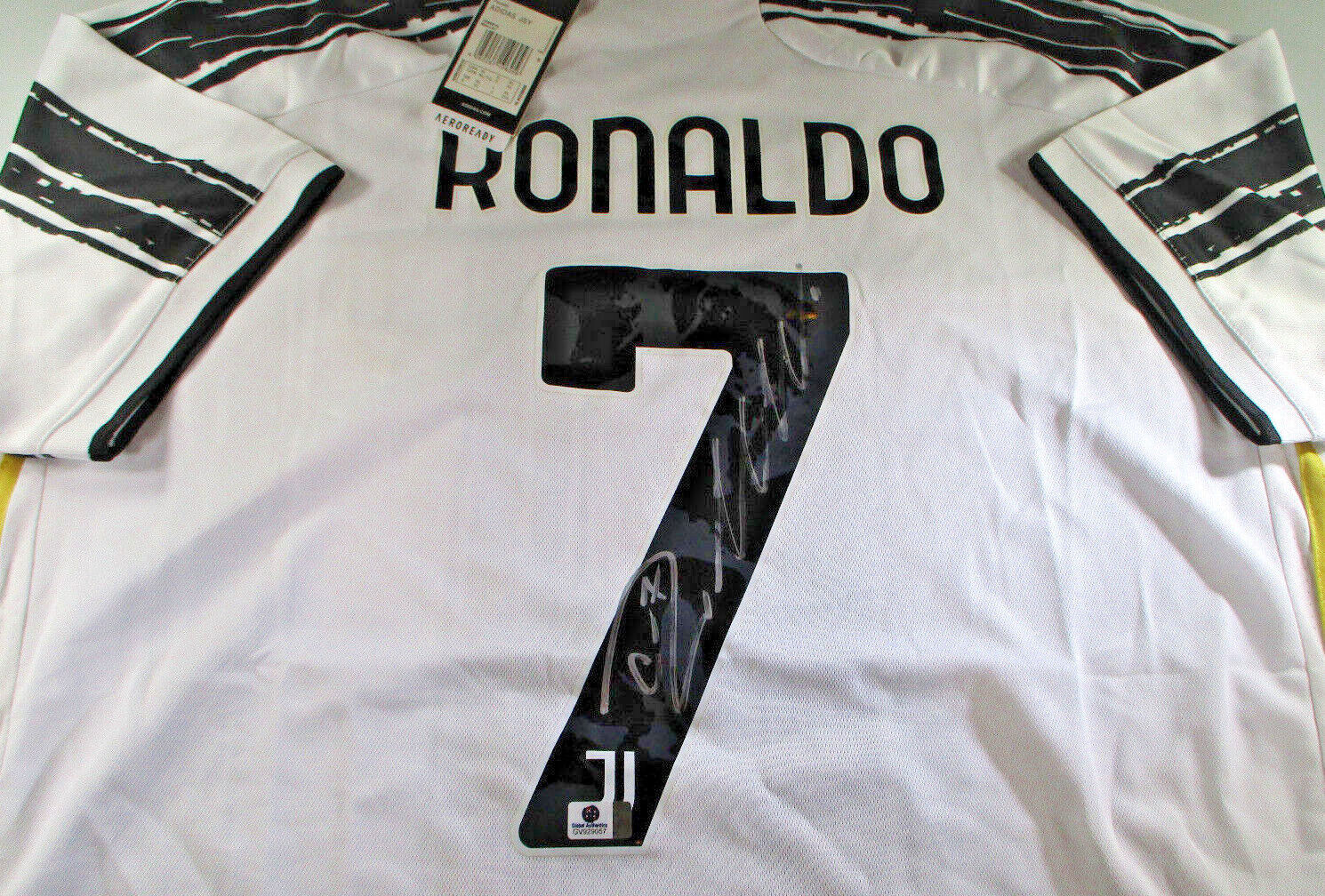 Cristiano Ronaldo / Autographed Team Juventis Pro Style Soccer Jersey / COA
