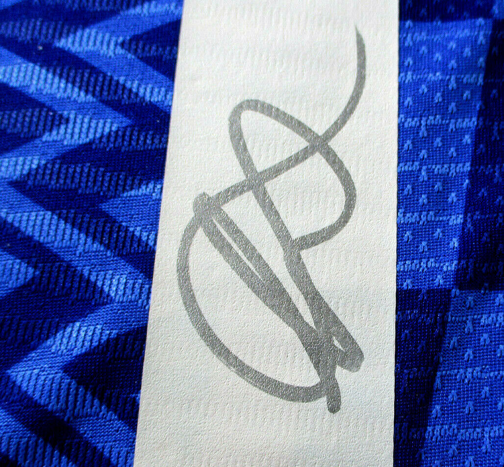 Mason Mount / Autographed Chelsea F. C. Nike Dri-Fit Soccer Jersey / Beckett